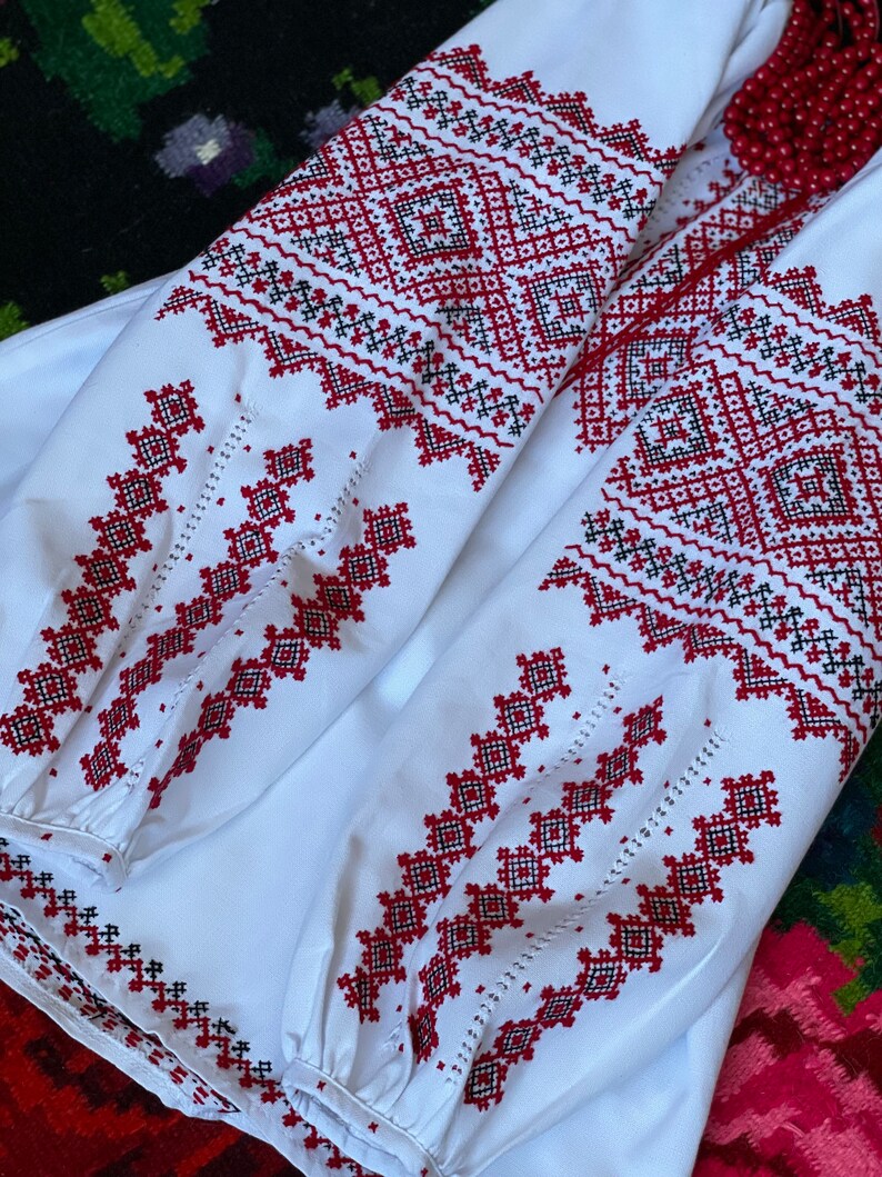 White Hand-Embroidered Cotton Vyshyvanka Blouse – Traditional Red & Black Folk Tunic Top with Puffed Sleeves