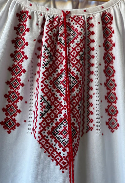 White Hand-Embroidered Cotton Vyshyvanka Blouse – Traditional Red & Black Folk Tunic Top with Puffed Sleeves