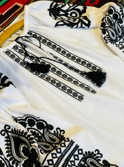 White Hand-Embroidered Cotton Boho Blouse Top – Black Folk Tunic Top with Tassel Neck & Puffed Sleeves