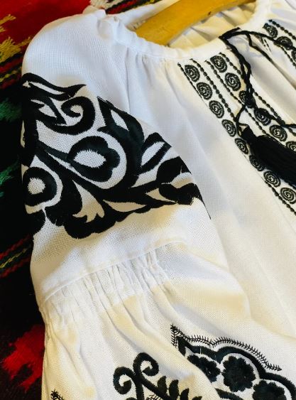 White Hand-Embroidered Cotton Boho Blouse Top – Black Folk Tunic Top with Tassel Neck & Puffed Sleeves
