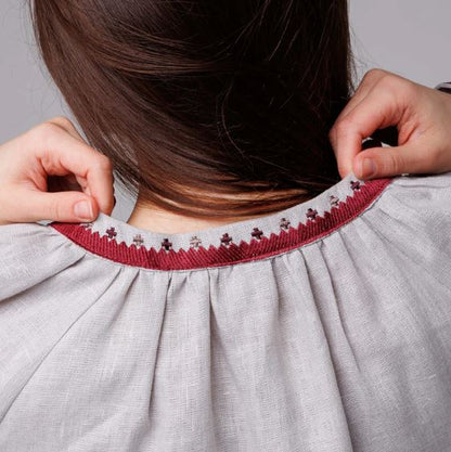 Hand-Embroidered Gray Folk Cotton Tunic Top  – Red Geometric Puff Sleeve Boho Top