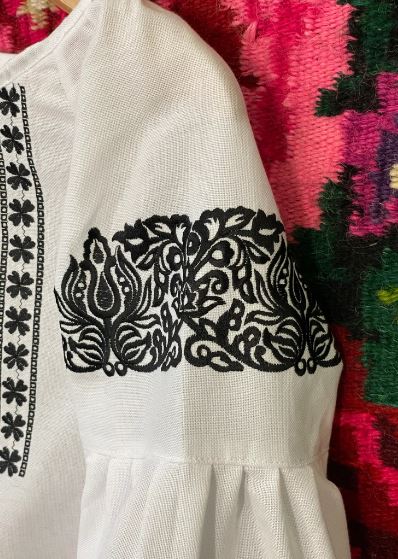 White Hand-Embroidered Cotton Boho Blouse – Black Folk Tunic Top with Tassel Neck & Puffed Sleeves