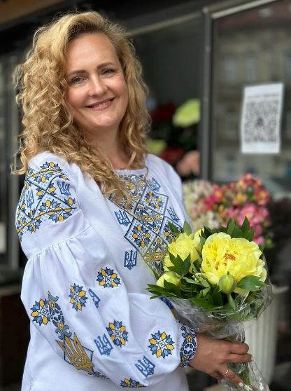 White Hand-Embroidered Ukrainian Vyshyvanka Blouse – Blue & Yellow Folk Tunic Top with Tryzub & Puffed Sleeves