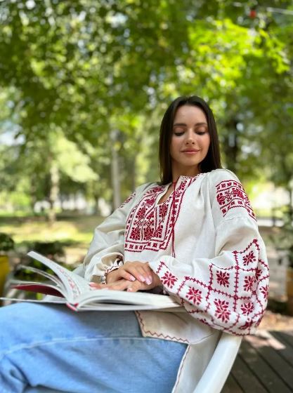 Hand-Embroidered White Red Folk Cotton Blouse – Puff Sleeve Vyshyvanka Boho Top with Tassels