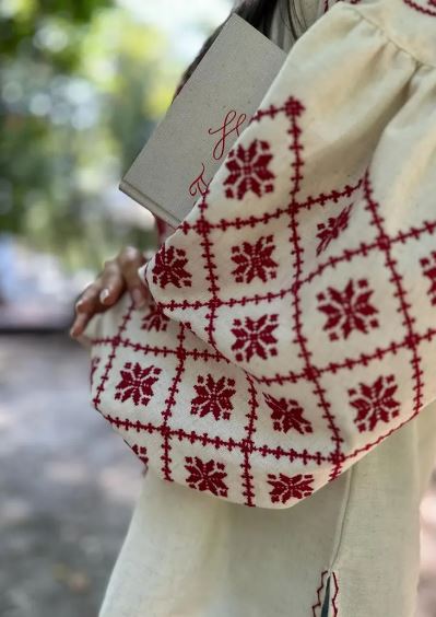 Hand-Embroidered White Red Folk Cotton Blouse – Puff Sleeve Vyshyvanka Boho Top with Tassels