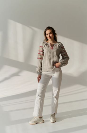 Hand-Embroidered Beige Folk Cotton Tunic Top – Red Floral Puff Sleeve Boho Top