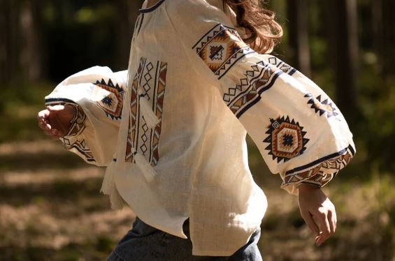 Hand-Embroidered Cream Folk Cotton Tops Blouse – Geometric Puff Sleeve Boho Top with Tassels