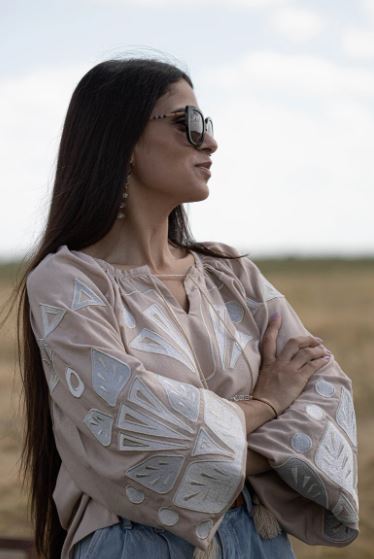 Hand-Embroidered Beige Geometric Cotton Blouse Top – White Leaf Puff Sleeve Boho Top with Tassels